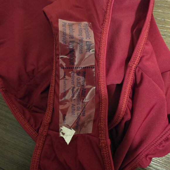 ViX Paula Hermanny Matte Liza One Piece NWT Burgundy Large - Picture 11 of 11